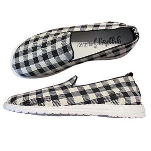 🌟NWOT🌟 Gypsy Jazz Swift Black and White Slip-Ons Shoes